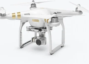 Drone y software especializado